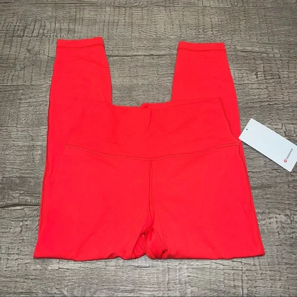Lululemon Align HR Pant 25" LORE LOVE RED Size 12 - Picture 3 of 4